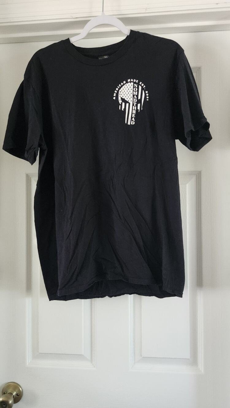 Nomadic Distressed Flag Graphic T-Shirt Black Anvil Gildan Size L #603